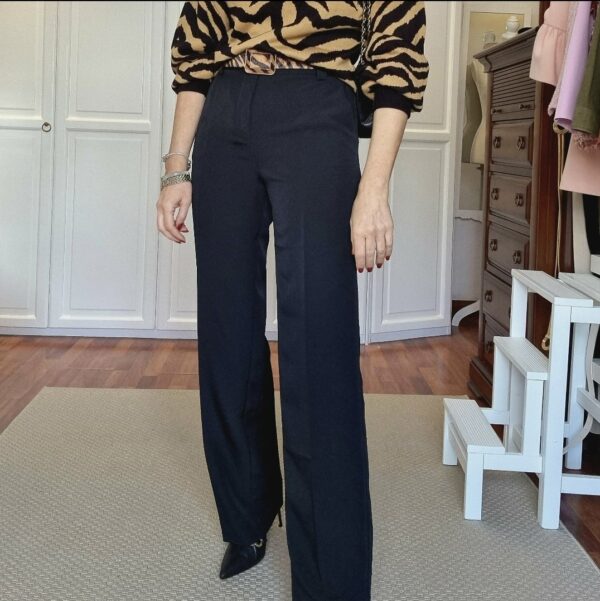 PANTALÓN RECTO BÁSICO