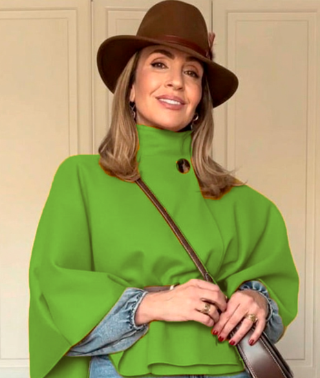 CAPA CORTA CON CINTURÓN