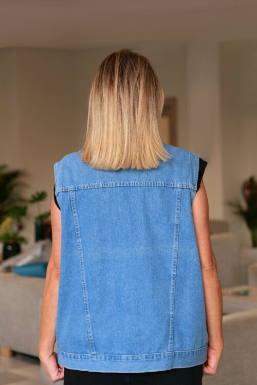 CHALECO DENIM TACHAS - Imagen 2