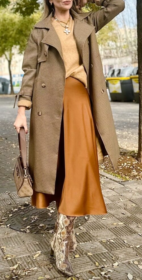 FALDA MIDI SATINADA - Imagen 6