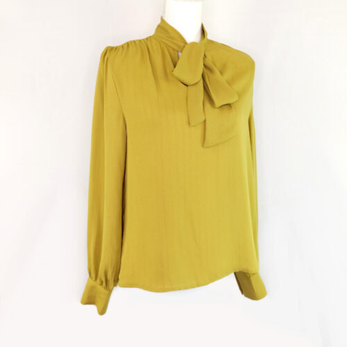 BLUSA ESCOTE PICO LAZADA - Imagen 6