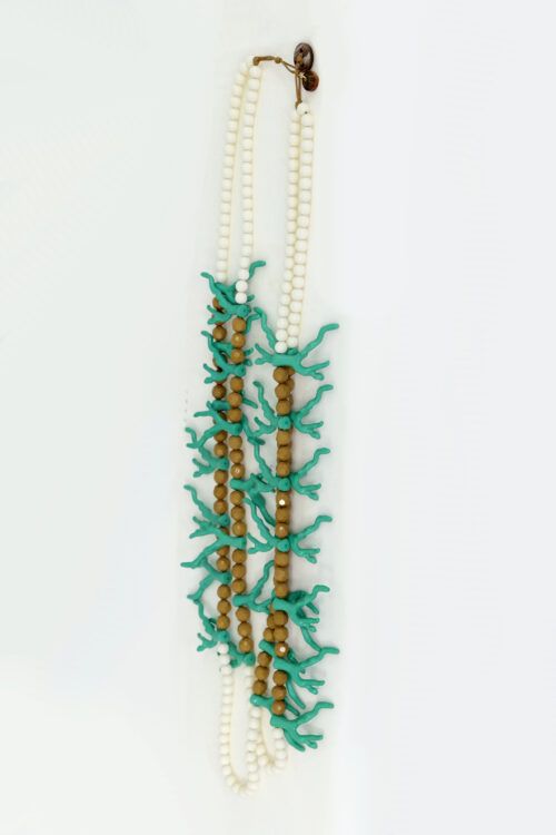 COLLAR CON CUENTAS Y CORAL - Imagen 2