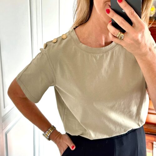 CAMISETA MANGA CORTA BOTONES