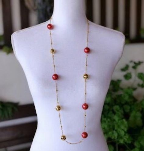 COLLAR LARGO BOLAS