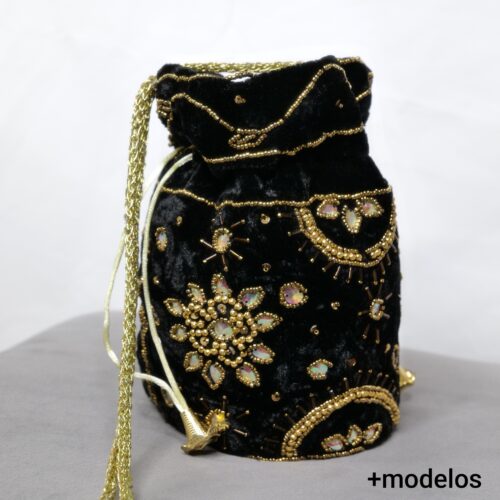 SAQUITO FRUNCIDO BORDADO