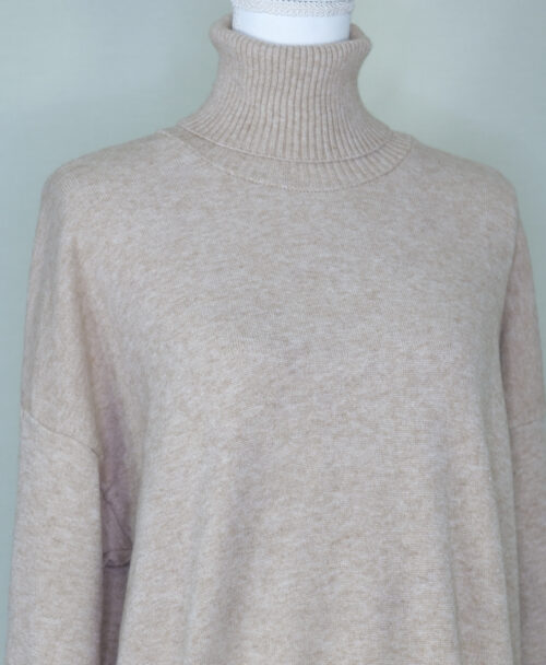 JERSEY CUELLO CISNE - Imagen 3