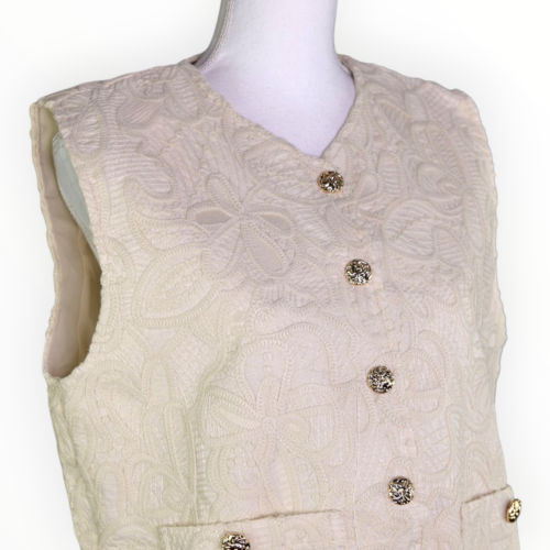 CHALECO BEIGE BORDADOS