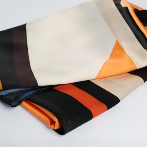 PAÑUELO ESTAMPADO NARANJA - Imagen 4