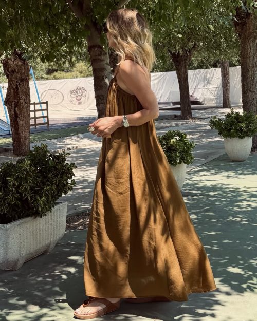 VESTIDO ESCOTE V